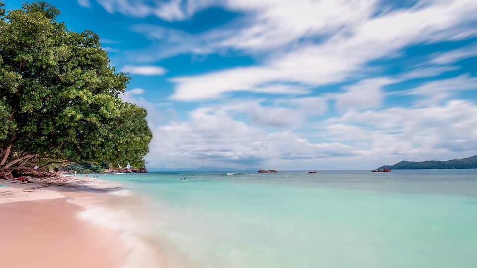 Une plage aux Seychelles