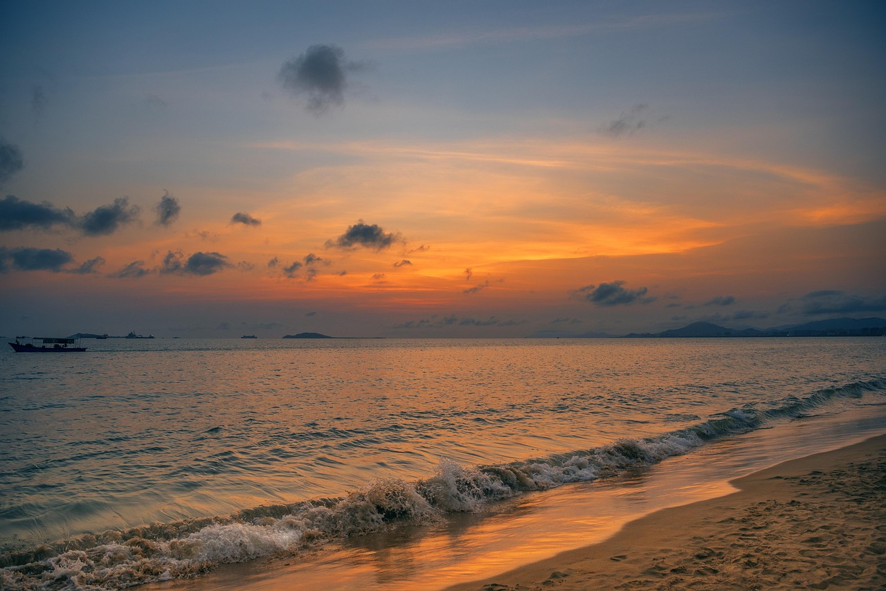 coucher de soleil à Beau-Vallon aux Seychelles
